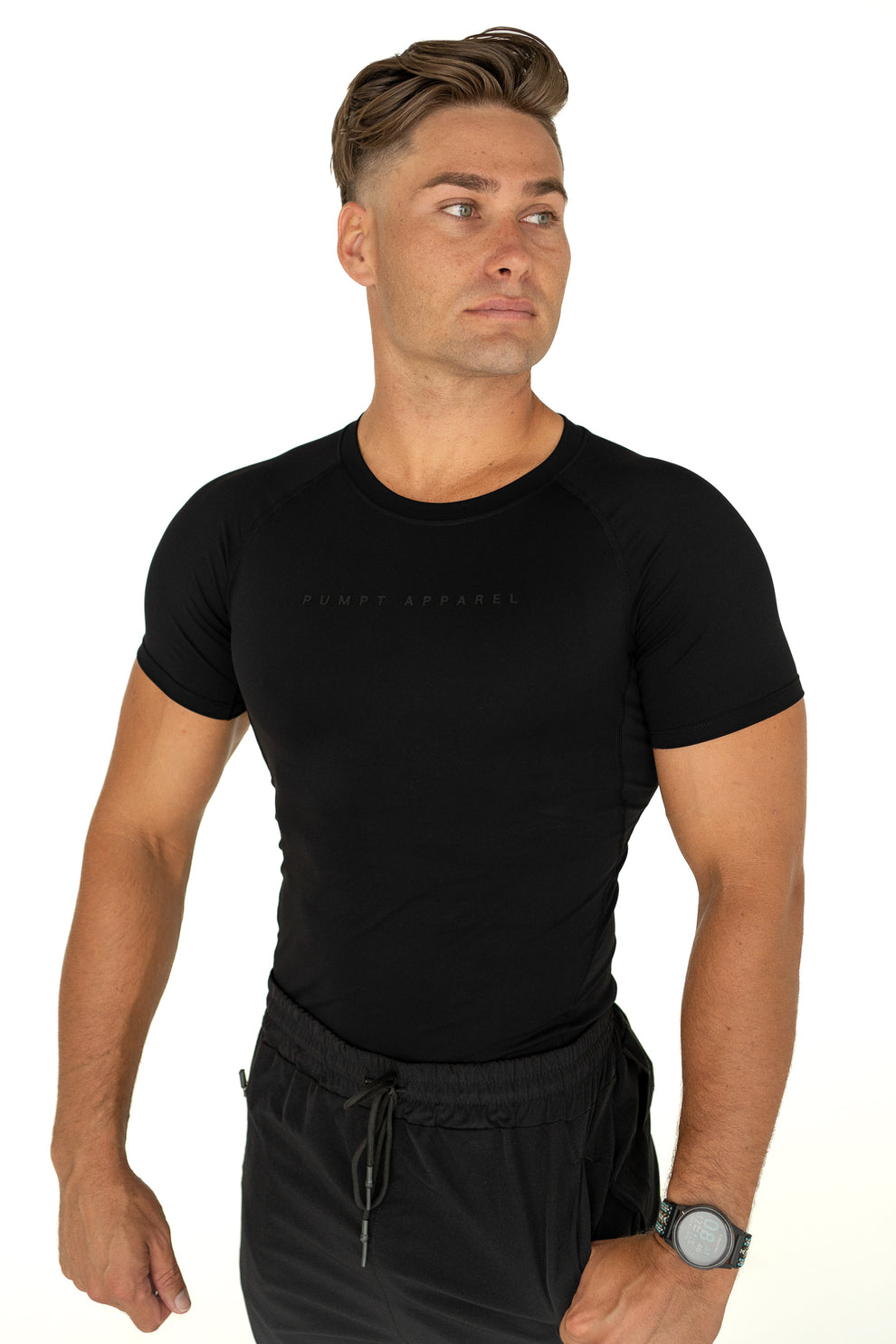 commotion tee / black