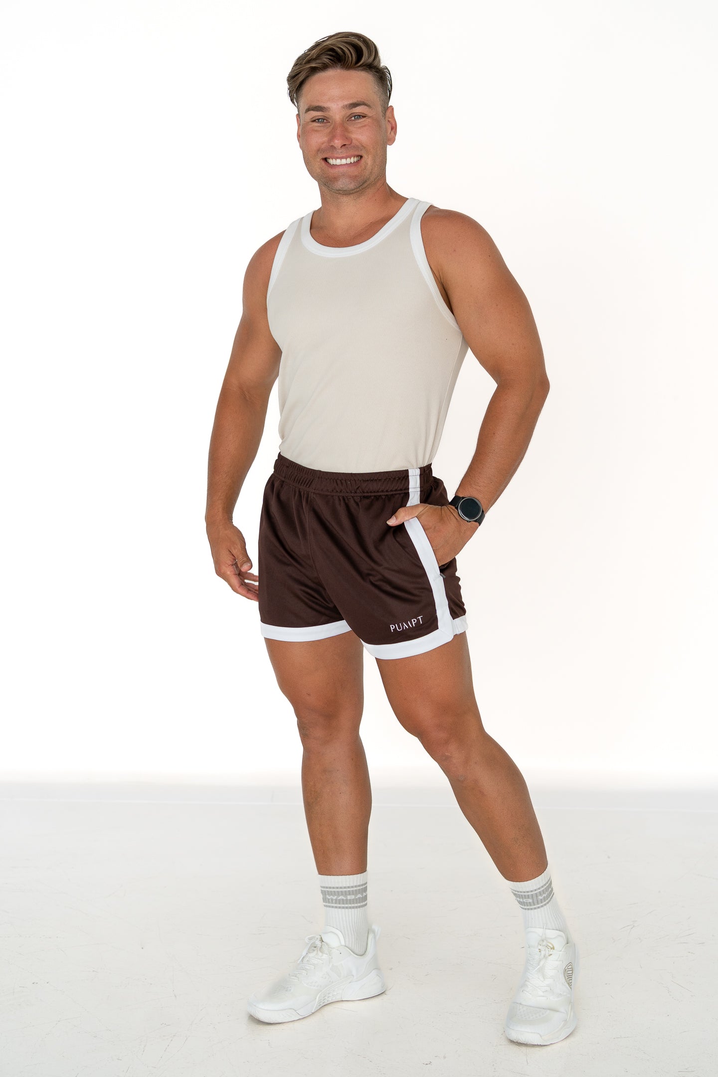 Classic Cut Gym Shorts - Brown