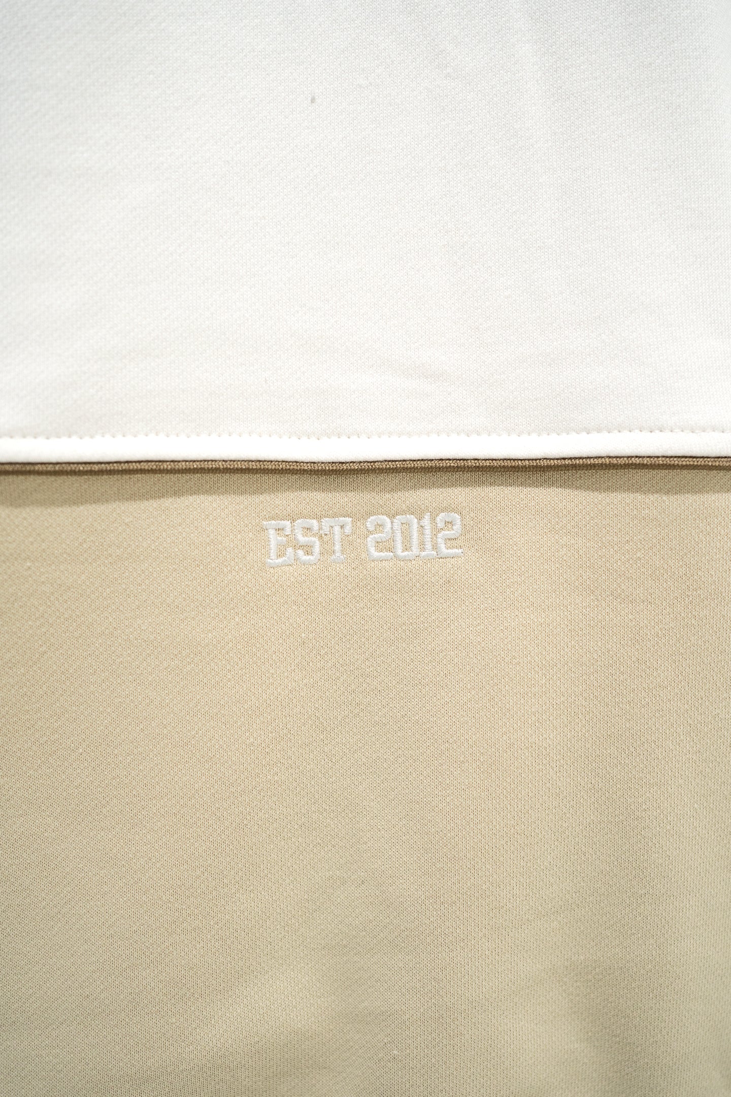 Classic Quarter Zip - Beige
