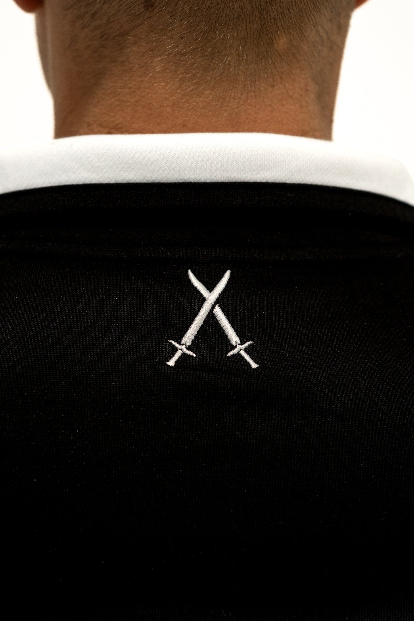 Classic Quarter Zip - Black