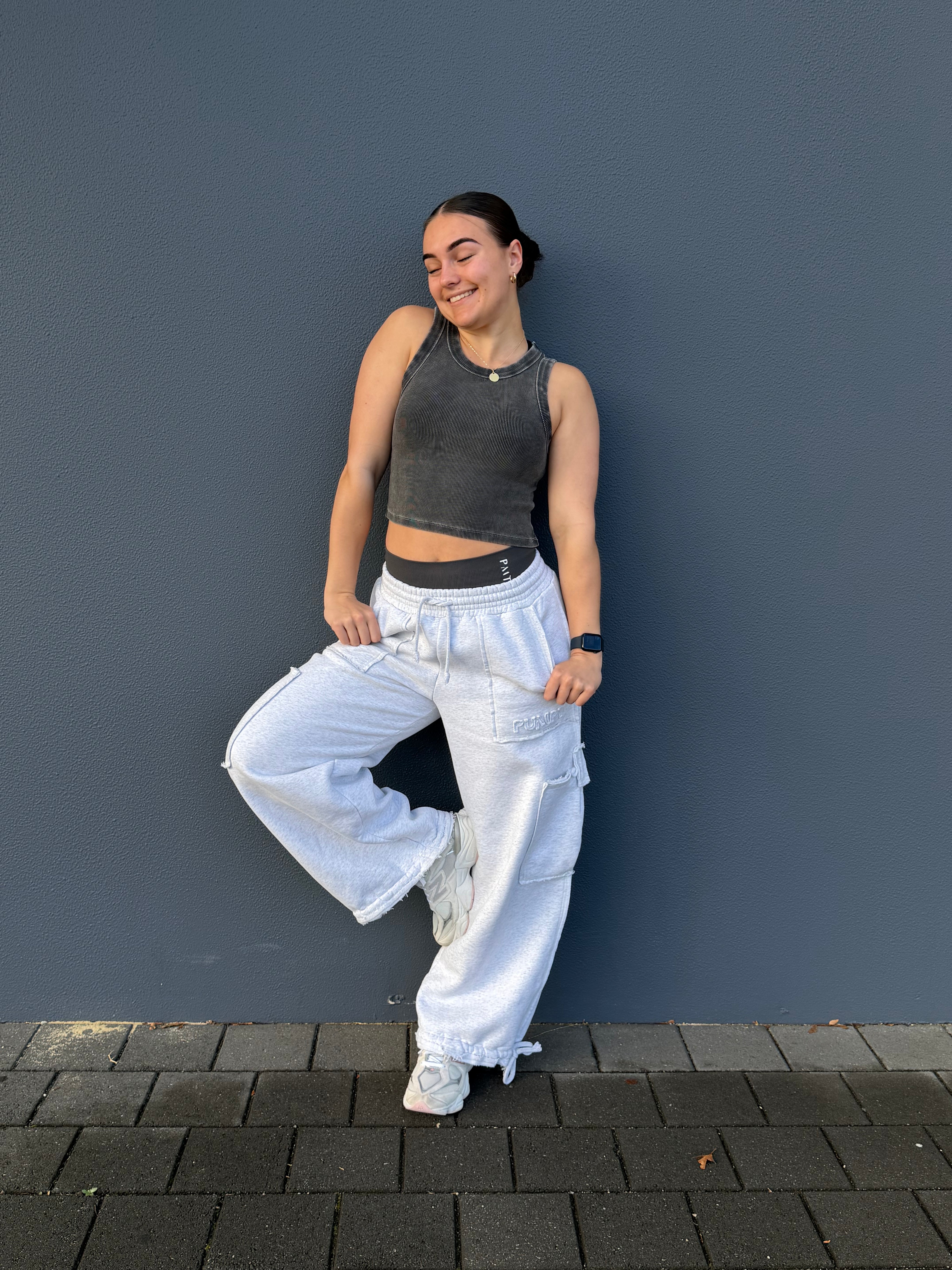 Cropped Ribbed Singlet