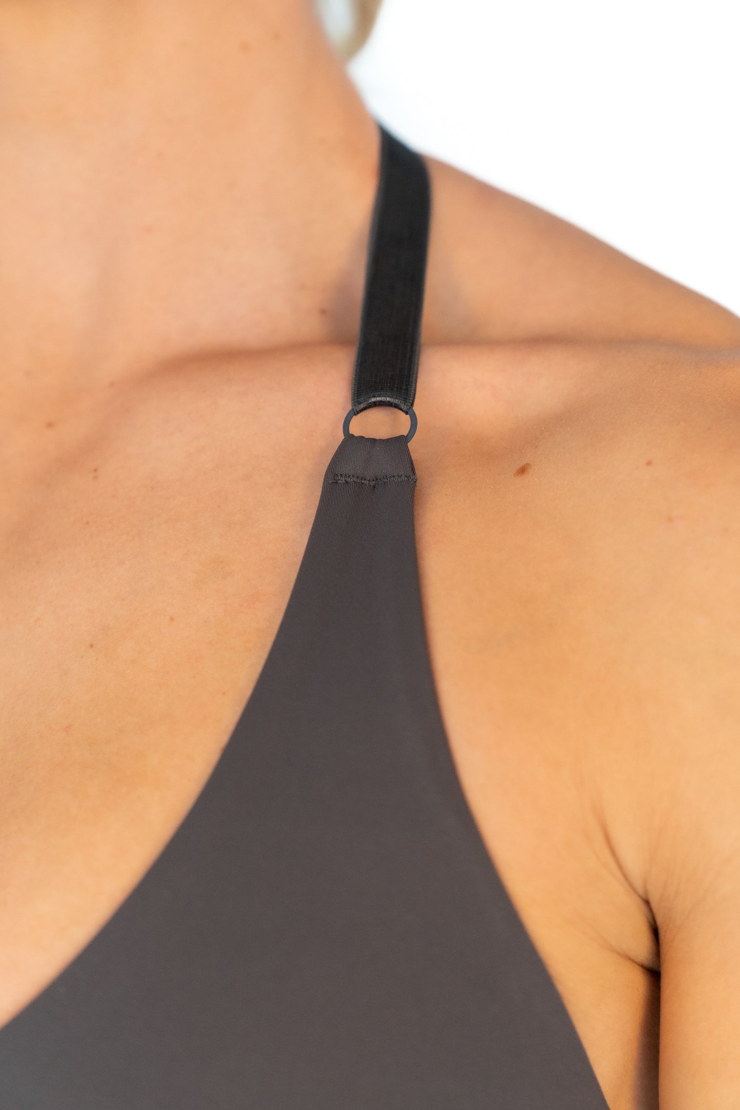 Aura Knot Crop - Grey