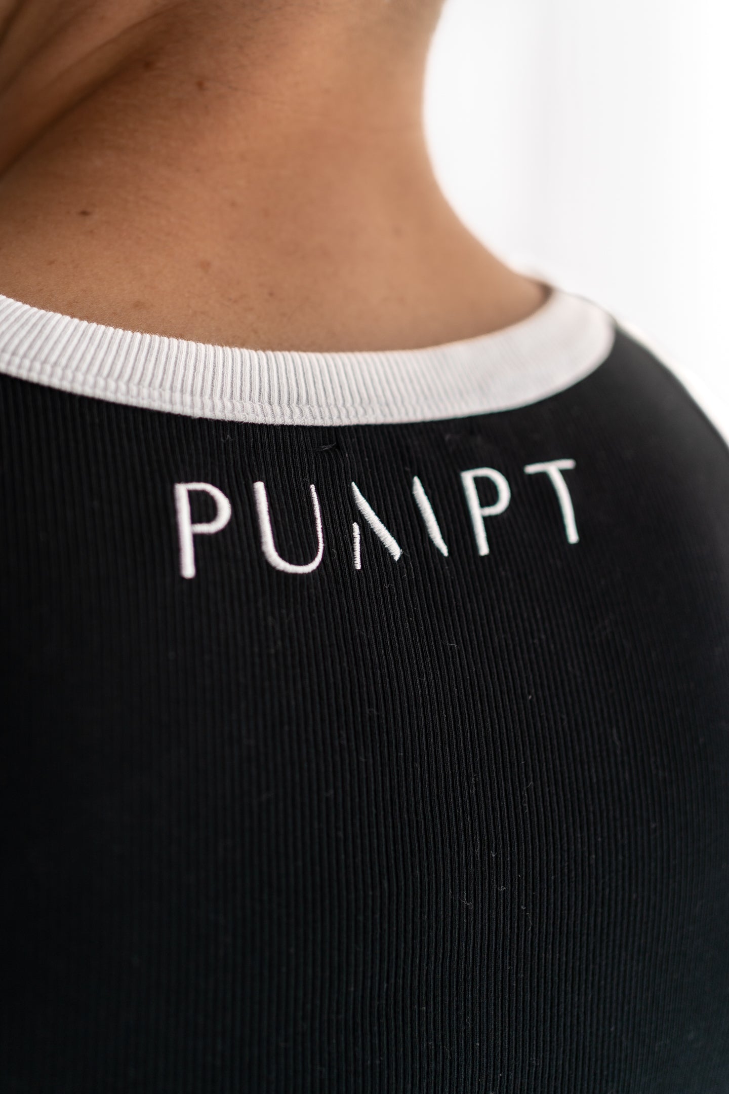 Organic Ribbed Singlet - Monochrome